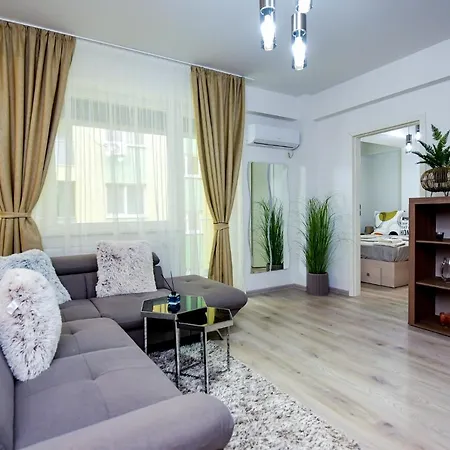 Sunrise Maia Apartamento Năvodari